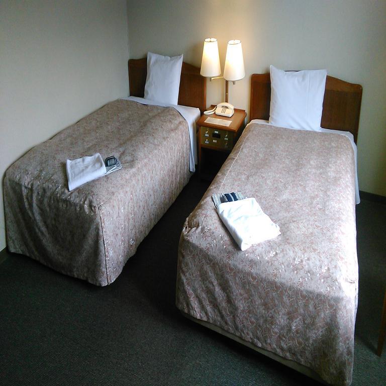 Hotel Crown Hills Takefu Echizen  Екстериор снимка