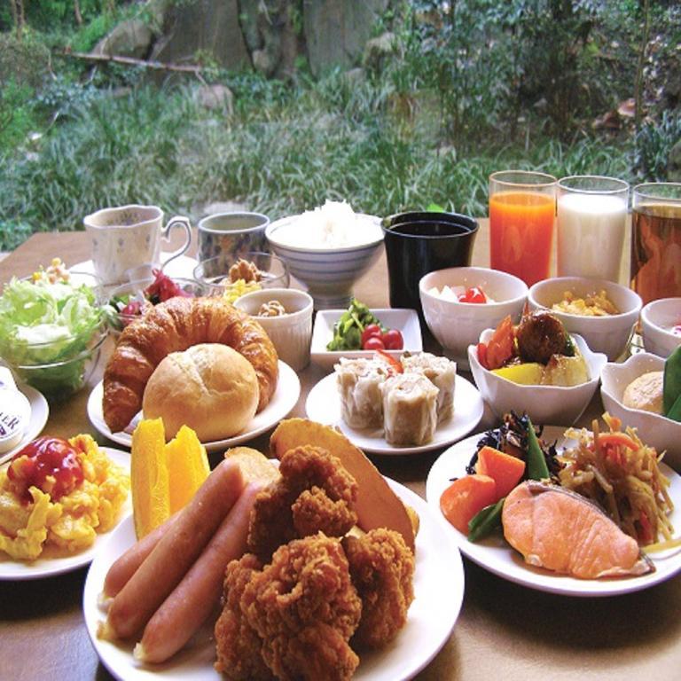 Hotel Crown Hills Takefu Echizen  Екстериор снимка