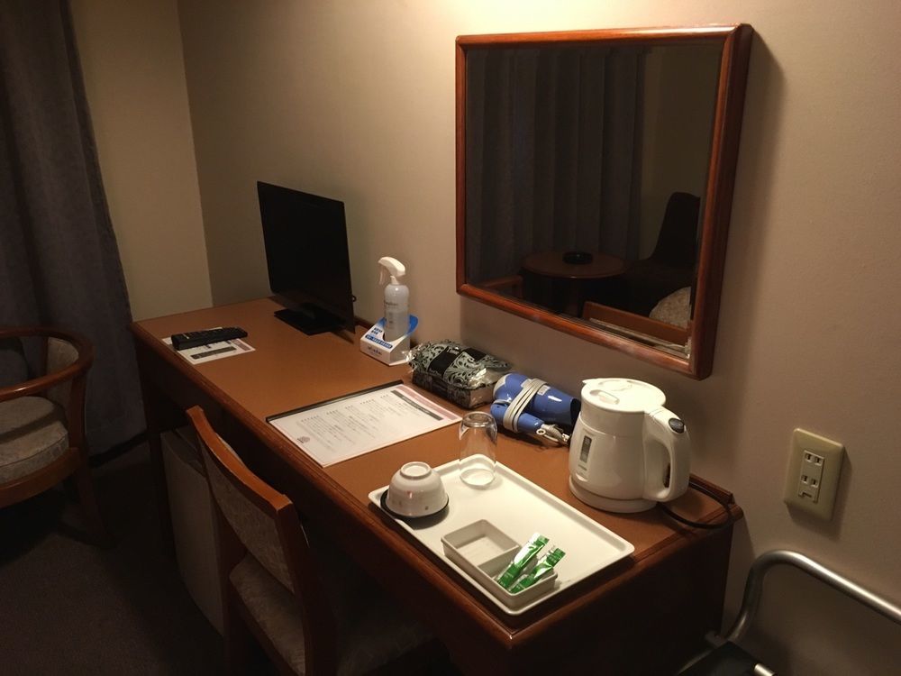 Hotel Crown Hills Takefu Echizen  Екстериор снимка